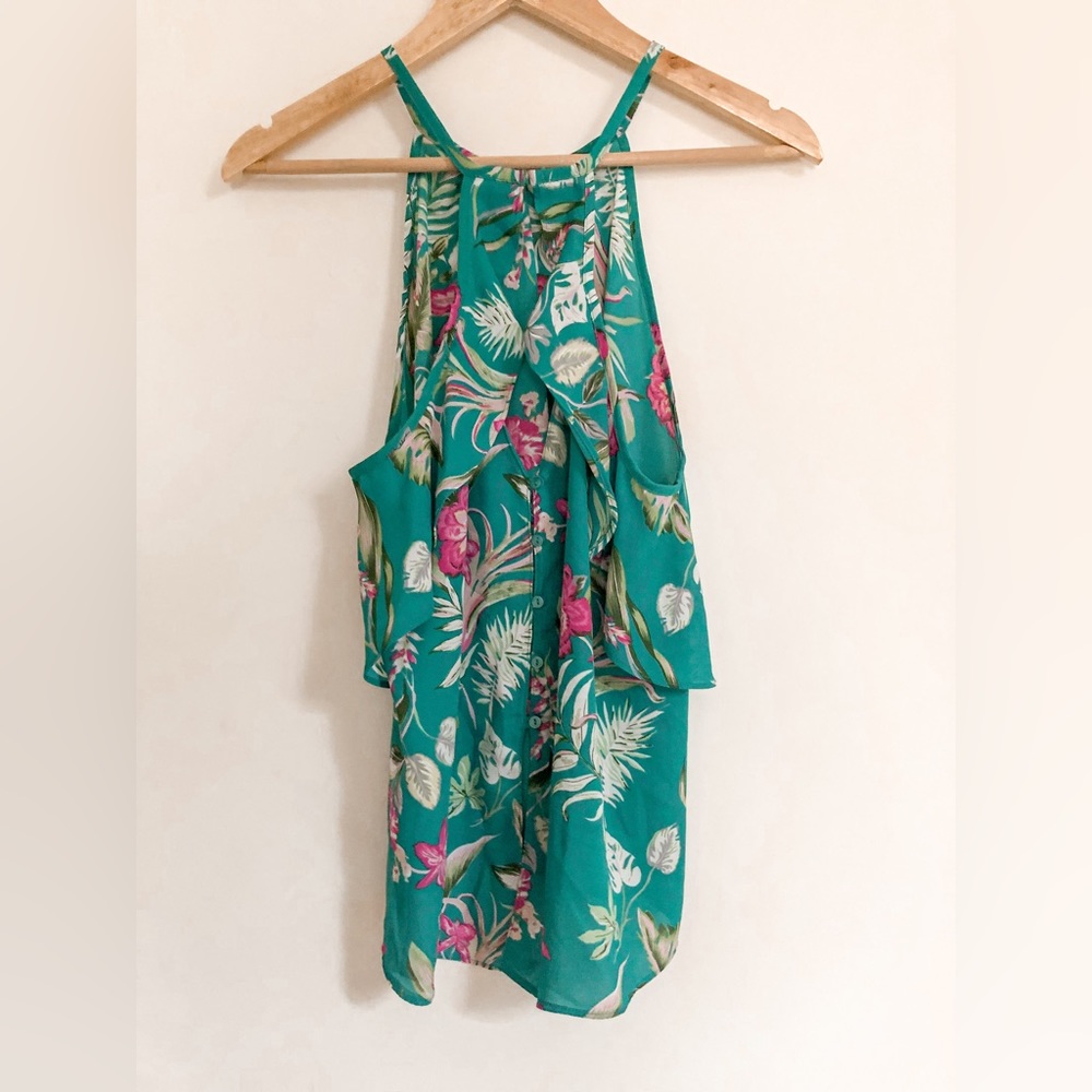 Francesca’s High Neck Tank Top - Picture 7 of 11